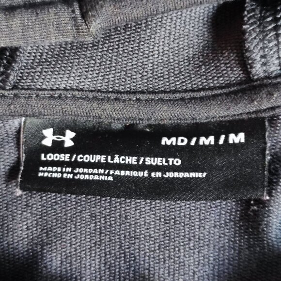 Under Armour active wear hoodie men's size M grey 1/2 zip, kangaroo pocket - Picture 4 of 11